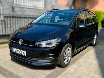 VW TOURAN 1.6 TDI, Ručni mjenjač 6 brzina.Registriran do 6/2026 cijena