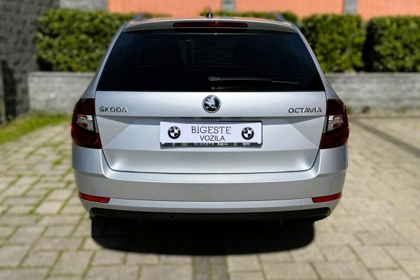 Škoda Octavia 2.0 TDI DSG7 BUSINESS LINE+ DYNAMIC