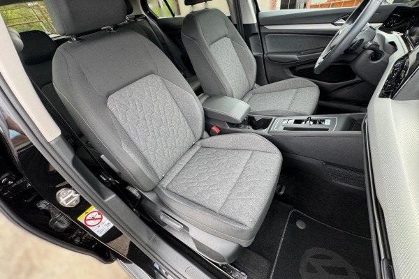 Volkswagen Golf 2.0 TDI,“MOVE”, 150 ks, DSG7,u sustavu PDV-a.