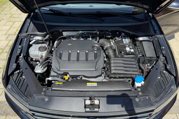 VW PASSAT 2,0 TDI,BMT,Bussines,Facelift,F1,(u sustavu PDV-a)
