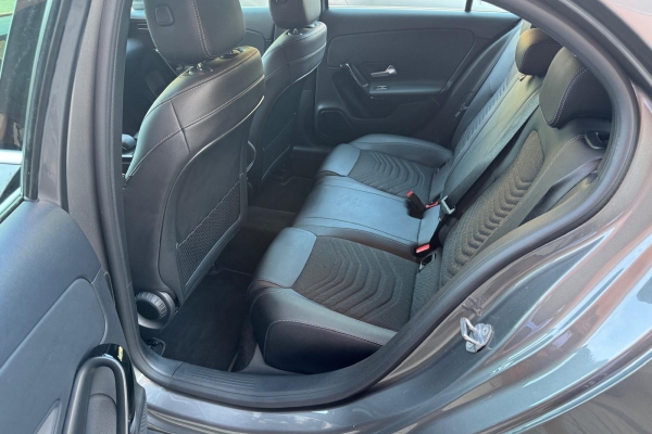 Mercedes-Benz A-180 Diesel,Automatic.