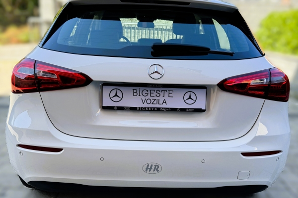 Mercedes-Benz A-klasa A 250 e automatik, Business