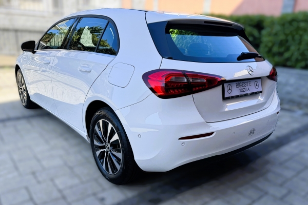 Mercedes-Benz A-klasa A 250 e automatik, Business