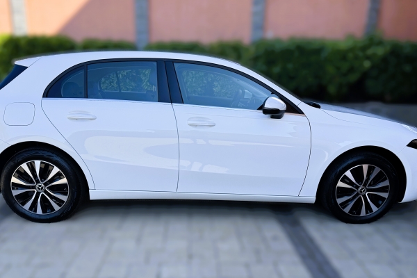 Mercedes-Benz A-klasa A 250 e automatik, Business