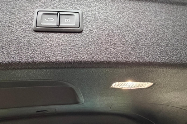 Audi Q5 50 TFSI-e,Quattro,Plug-in-hybrid,Facelift,299 ks,u PDV-u.