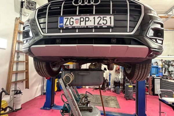 Audi Q5 50 TFSI-e,Quattro,Plug-in-hybrid,Facelift,299 ks,u PDV-u.