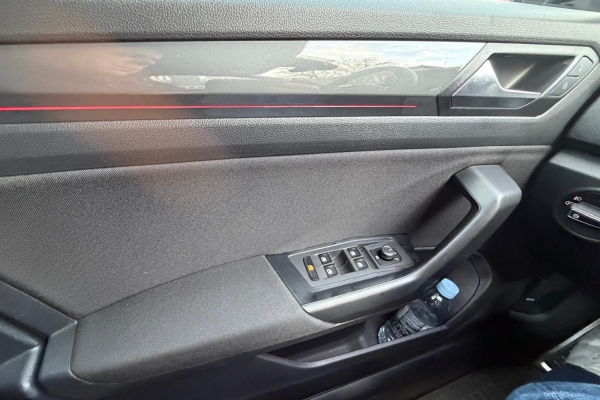 VW T-Roc,Sport 2.0 TDI SCR 110kW, DSG-7,u PDV-u.