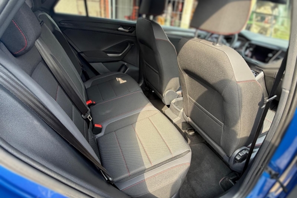 VW T-Roc,Sport 2.0 TDI SCR 110kW, DSG-7,u PDV-u.