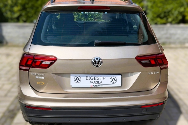 VW Tiguan 2,0 TDI,R-Mjenjač,HR vozilo,Prvi vlasnik.