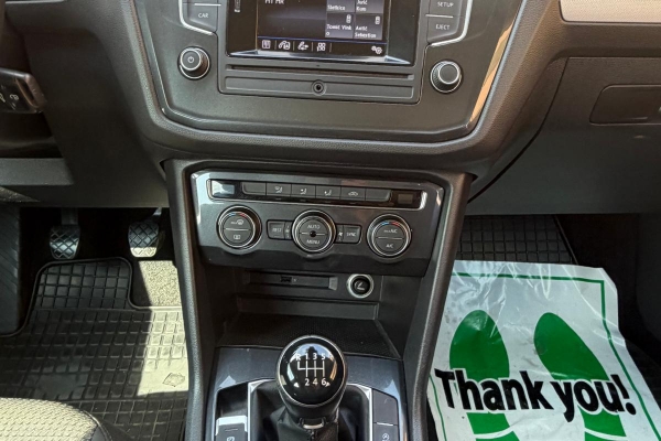 VW Tiguan 2,0 TDI,R-Mjenjač,HR vozilo,Prvi vlasnik.