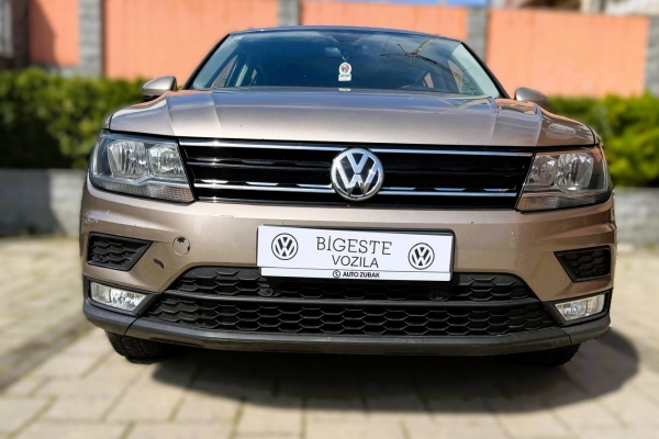 VW Tiguan 2,0 TDI,R-Mjenjač,HR vozilo,Prvi vlasnik.