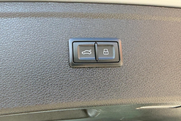 Audi Q5 40 TDI,S-Line,204ks,Quattro,S-Tronic,u PDV-u.