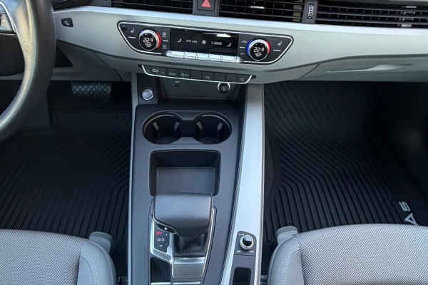 Audi A5 Sportback 40 TDI,S-Line,u PDV-u.