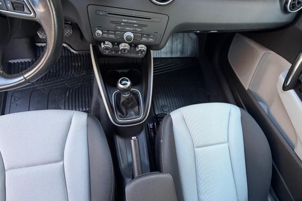 Audi A1 1,6 TDI,Ambition,bez prijenosa.