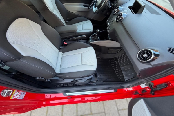 Audi A1 1,6 TDI,Ambition,bez prijenosa.