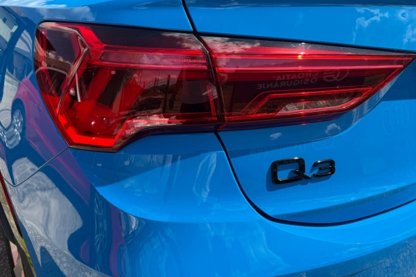 AUDI Q3 Sportback 45 TFSI-e S-tronic,Sonos,3x S line,u PDV-u.