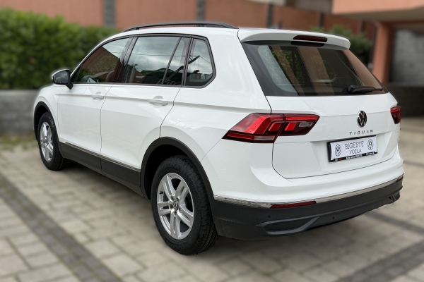 VW Tiguan 2,0 TDI DSG “Life”,150 ks, u PDV-u.