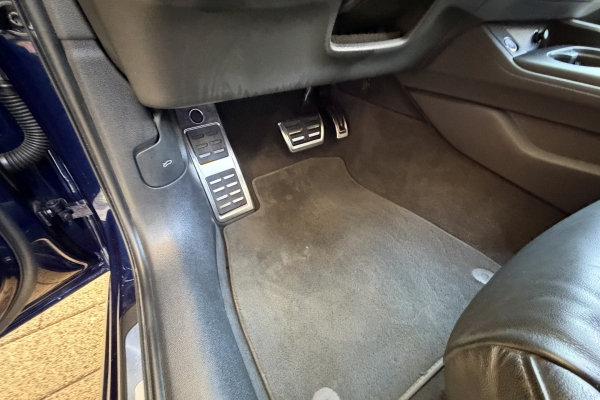 AUDI A4 Avant 40 TDI quattro S-tronic “Advanced”.