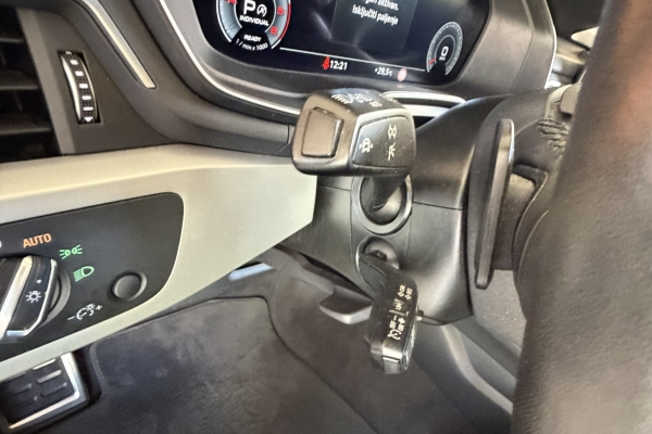 AUDI A4 Avant 40 TDI quattro S-tronic “Advanced”.