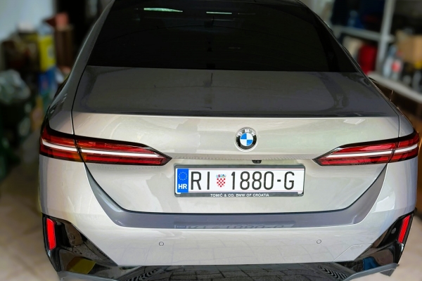 BMW 520d,X-drive,M-Sport,HR-vozilo,u PDV-u.