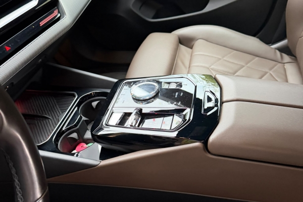 BMW 520d,X-drive,M-Sport,HR-vozilo,u PDV-u.