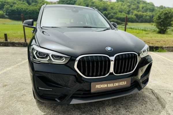 BMW X1 xDrive18d automatik, Advantage