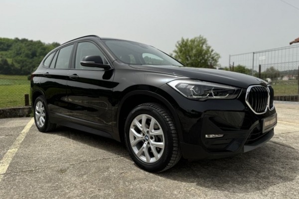 BMW X1 xDrive18d automatik, Advantage