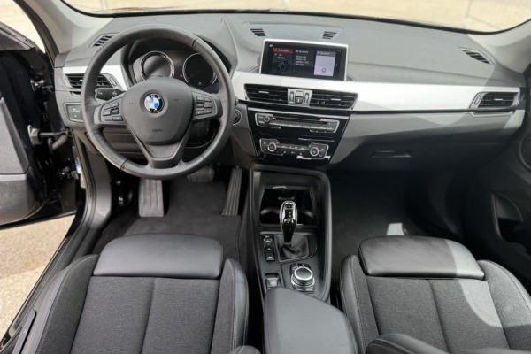 BMW X1 xDrive18d automatik, Advantage