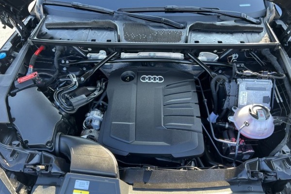 Audi Q5 40 TDI quattro 2 x S-LINE