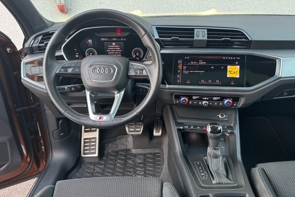 Audi Q3 Sportback 45 TFSI-e,2x S-Line,S-tronic,Plug-in-hybrid,Panorama