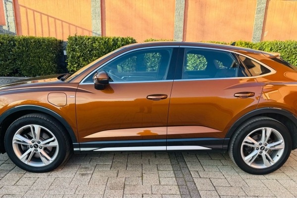Audi Q3 Sportback 45 TFSI-e,2x S-Line,S-tronic,Plug-in-hybrid,Panorama