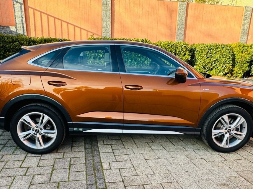 Bigeste d.o.o.Audi-q3-sportback-45-tfsi-e-2x-line-tronic-plug-in-hybrid-panorama-slika-237120185