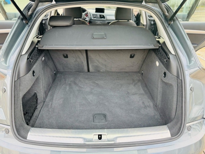 Bigeste d.o.o.Audi-q3-2.0-tdi-design-servisna-knjiga-slika-237465668