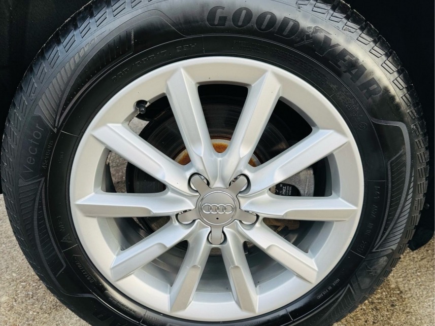 Bigeste d.o.o.Audi-q3-2.0-tdi-design-servisna-knjiga-slika-237465675