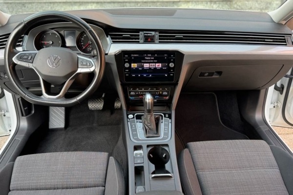 VW Passat Variant 2,0 TDI ,DSG,110kW.Business