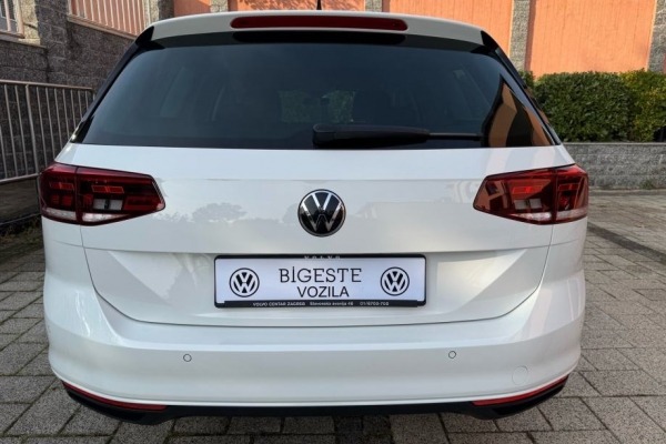 VW Passat Variant 2,0 TDI ,DSG,110kW.Business