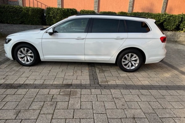 VW Passat Variant 2,0 TDI ,DSG,110kW.Business