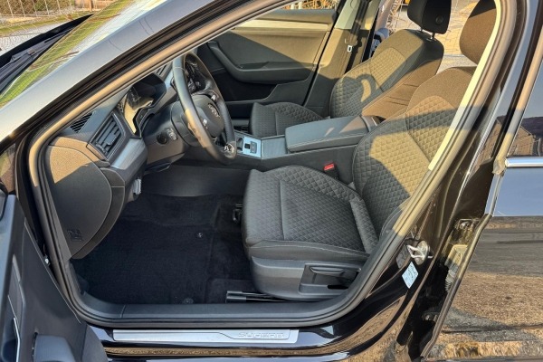 ŠKODA SUPERB 20 TDI,6 brzina, 150 ks.