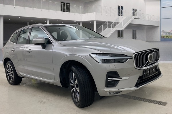 VOLVO XC60 FWD B4 Diesel