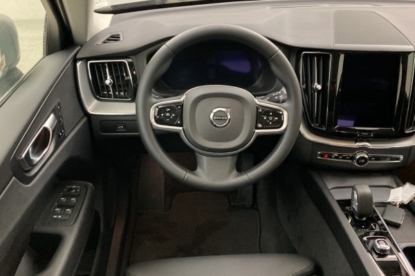 VOLVO XC60 FWD B4 Diesel
