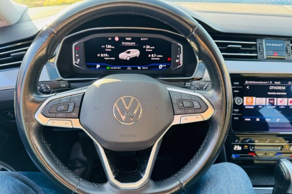 VW PASSAT Variant,2.0TDI,110kW,DSG7,Bussines,F1,Virtual cockpit.