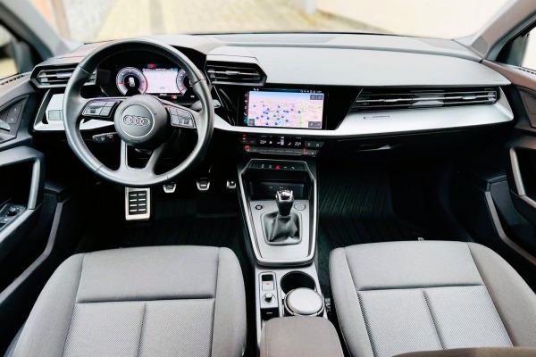 AUDI A3 Sportback 3.0 TDI,Ručni mjenjač 6 brzina.