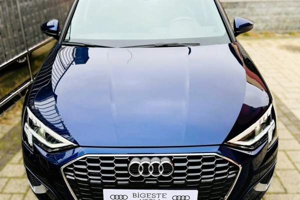 AUDI A3 Sportback 3.0 TDI,Ručni mjenjač 6 brzina.