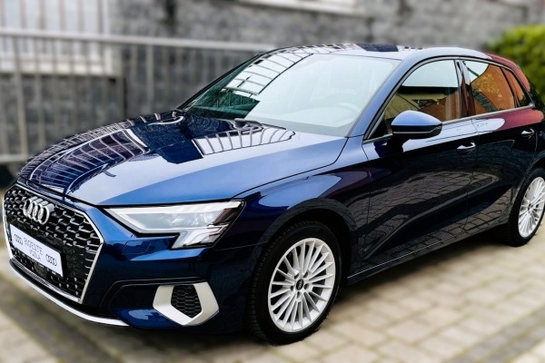 AUDI A3 Sportback 3.0 TDI,Ručni mjenjač 6 brzina.
