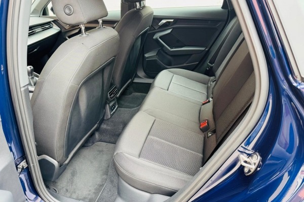 AUDI A3 Sportback 3.0 TDI,Ručni mjenjač 6 brzina.