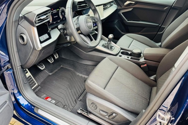 AUDI A3 Sportback 3.0 TDI,Ručni mjenjač 6 brzina.