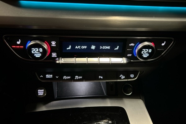 AUDI Q5 40 TDI 2xS-LINE S-Tronic Quattro 150kW